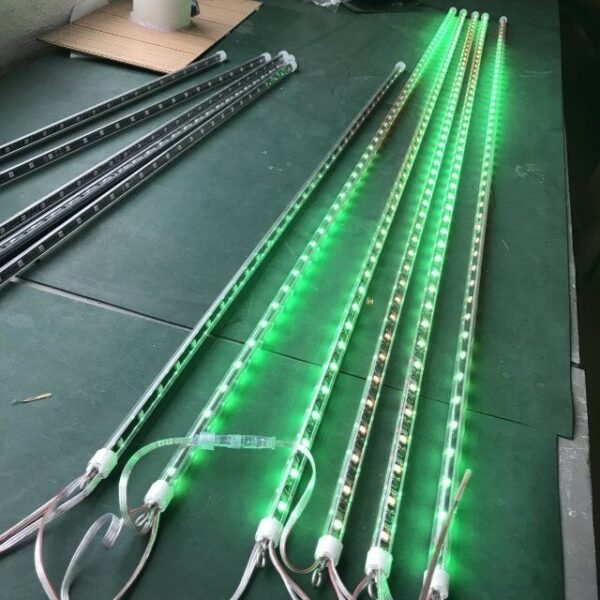 12V 80 lm/w Disco Rain Meteor Dmx RGB LED Tube - Image 3